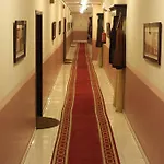 Shomookh Al Aroos